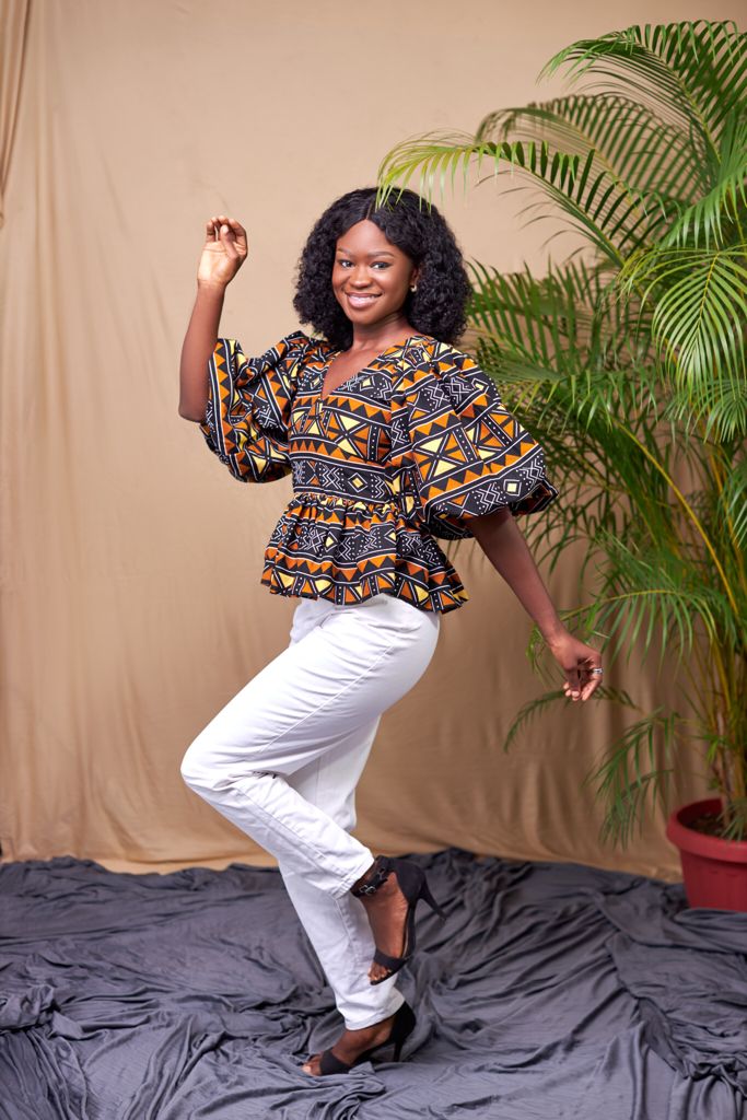 Ankara Black, Brown,Gold,And White Blend Coloured African Print V Neck Puff Hand Sleeve Top With Back Zipper,