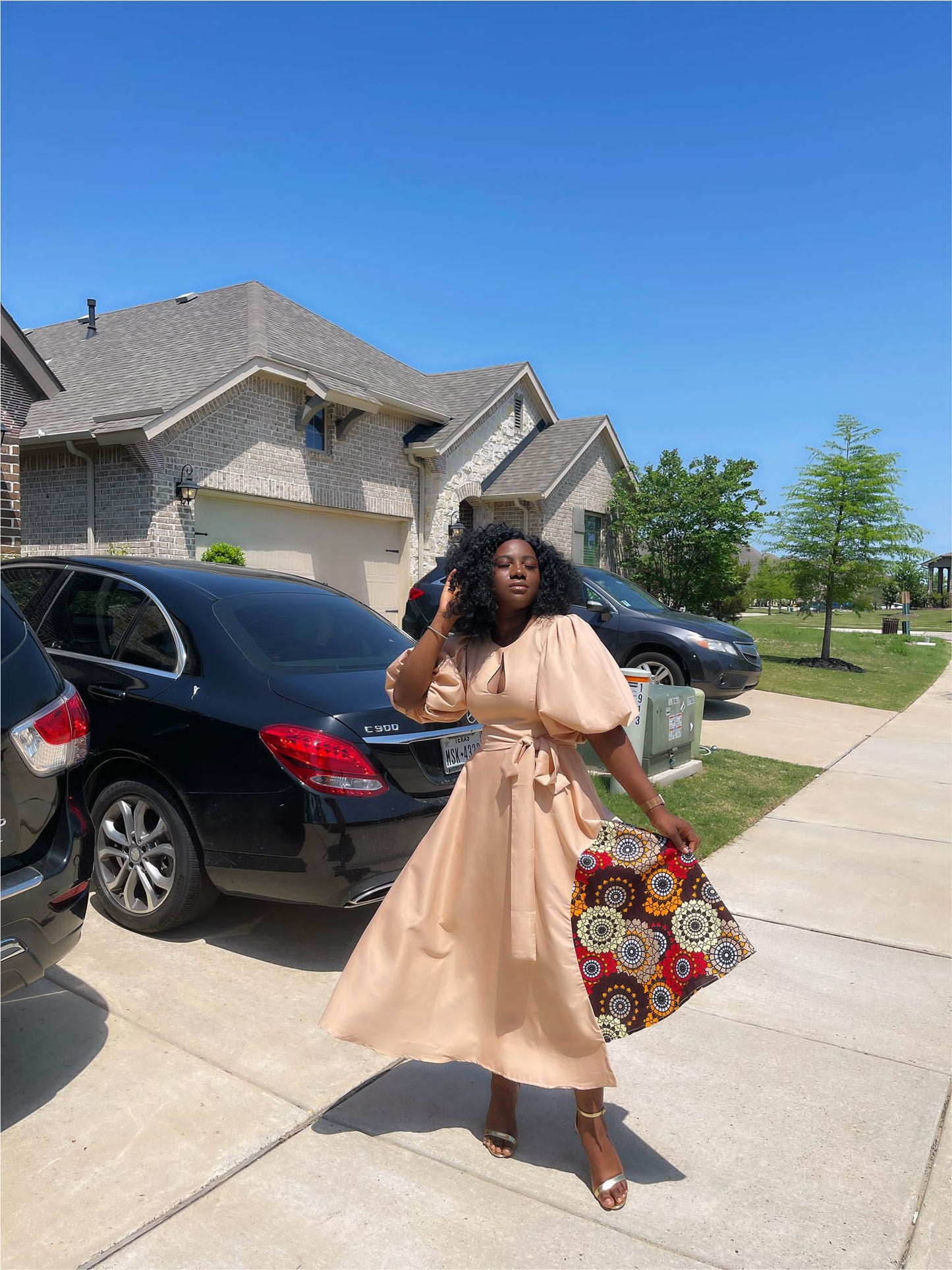 Rossette Flare Puff Hand Dress With Belt