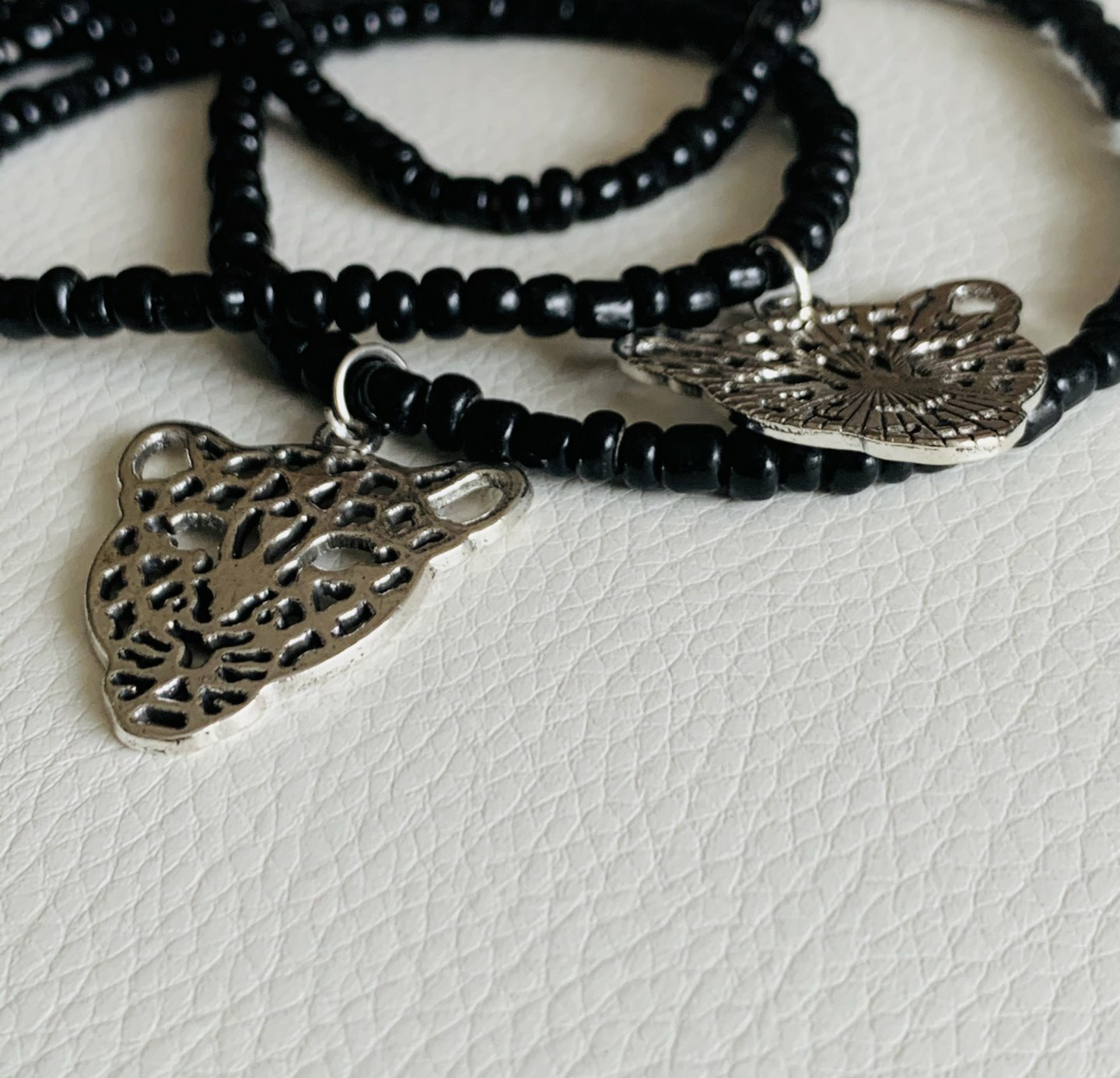 Black Beads With Silver Flat Leopard Waist Bead Charm