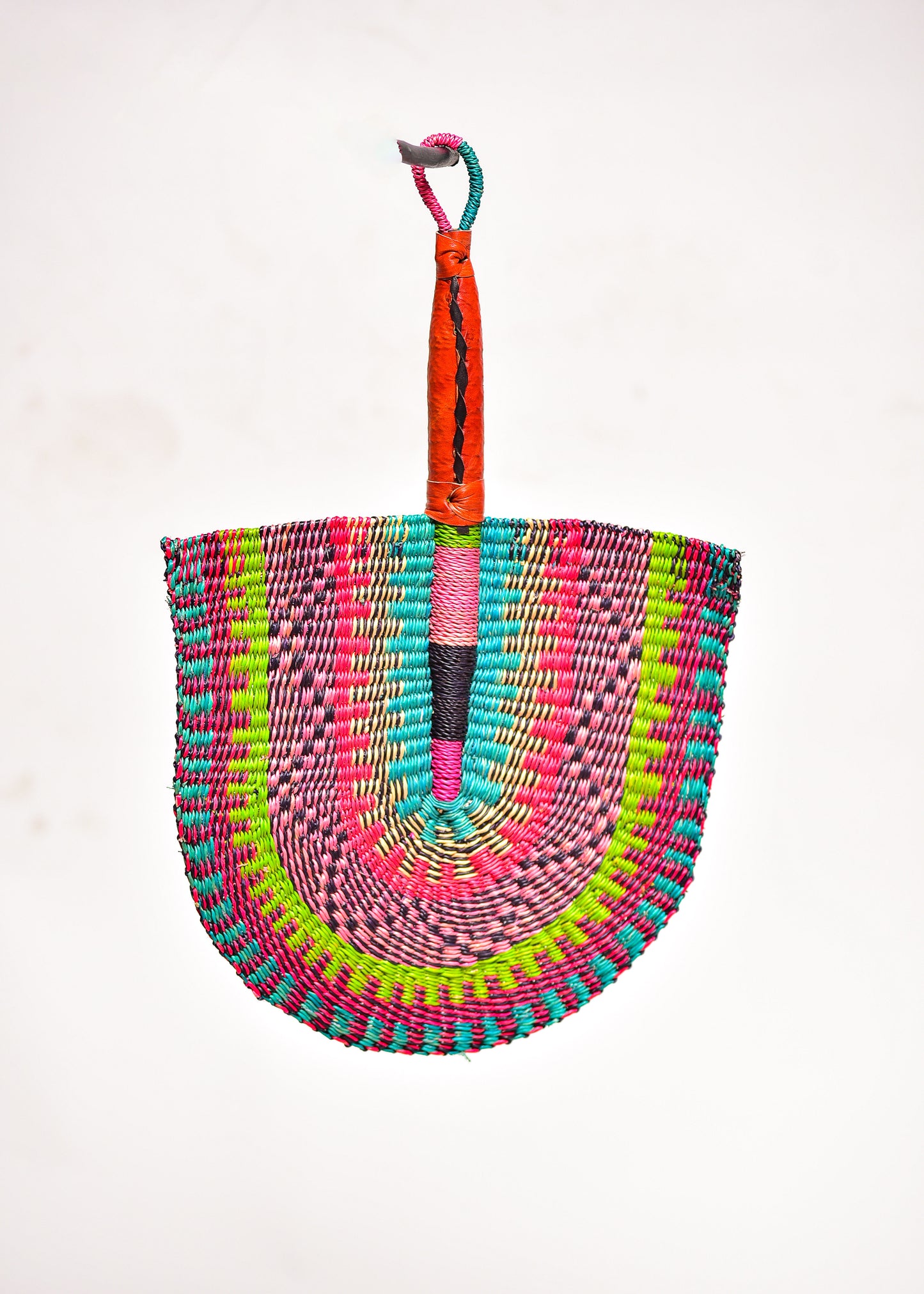 Sanka Straw Woven Handfan(Leather Based Handle)