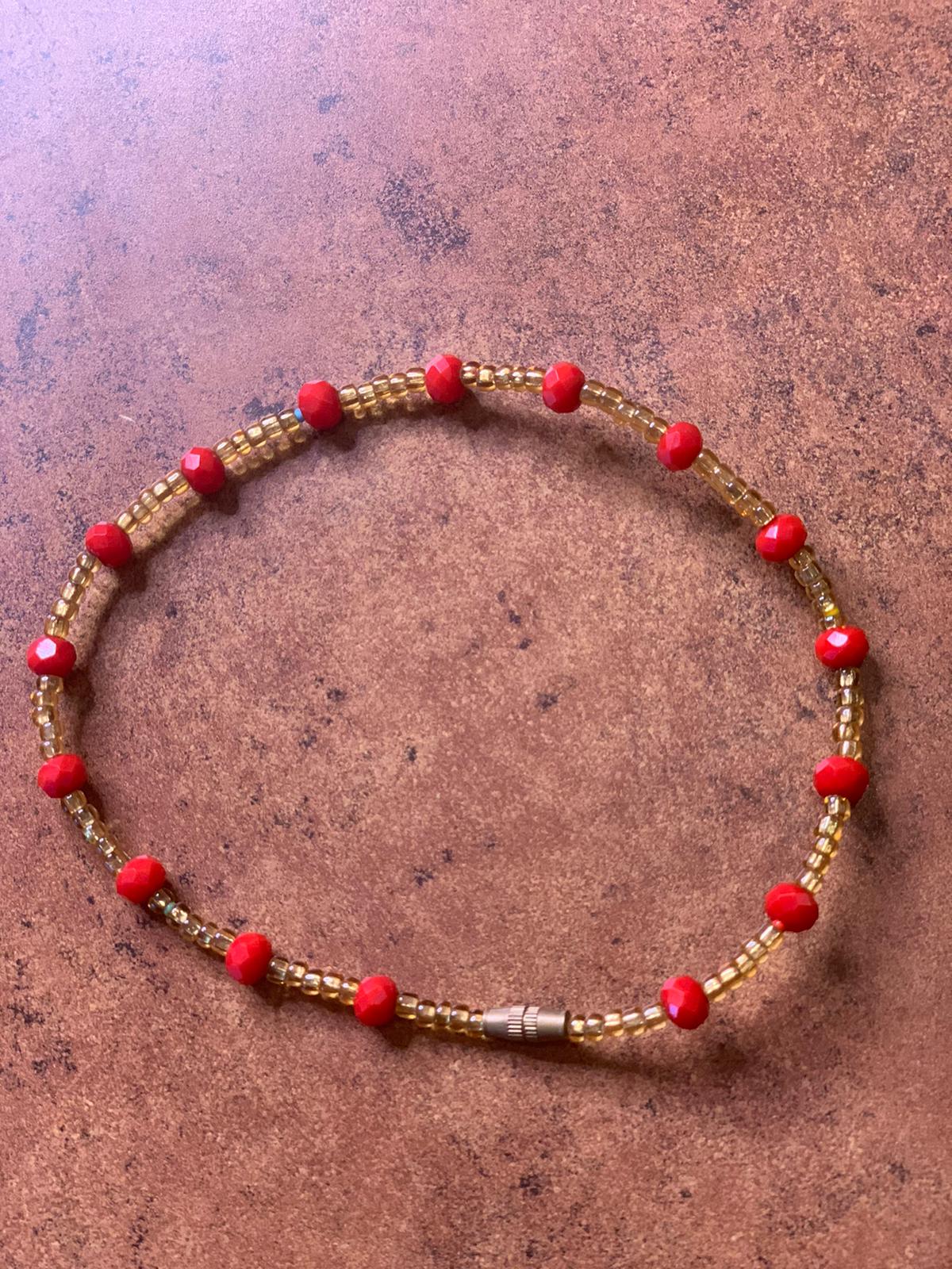 9 Inches Gold Glass Beads With Red Pebble Bar Removable Screw Anklet