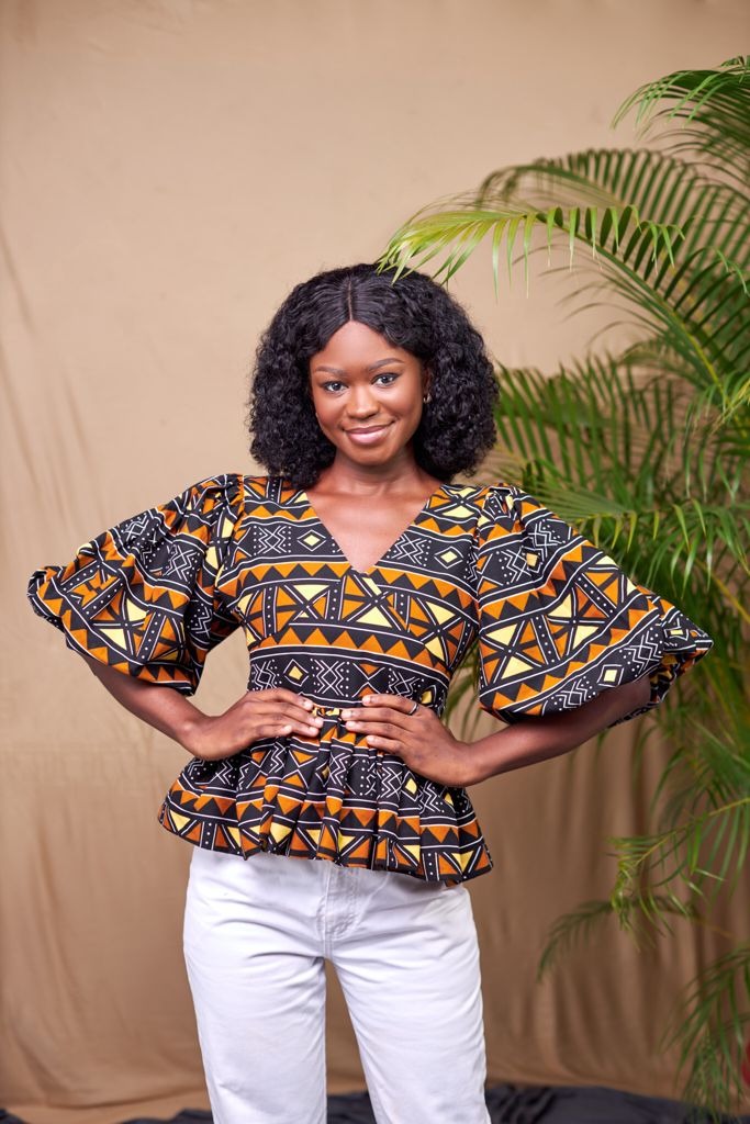  Ankara Black, Brown,Gold,And White Blend Coloured African Print V Neck Puff Hand Sleeve Top With Back Zipper,
